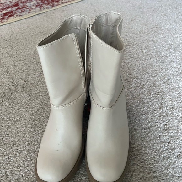 Jenna platform boots - Picture 3 of 4